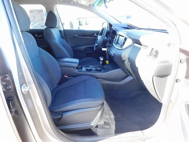 used 2019 Kia Sorento car, priced at $8,590