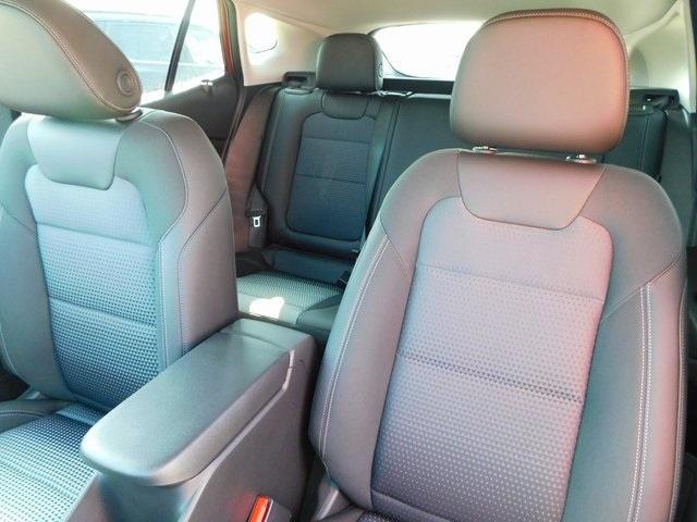 new 2025 Chevrolet Trax car, priced at $25,485