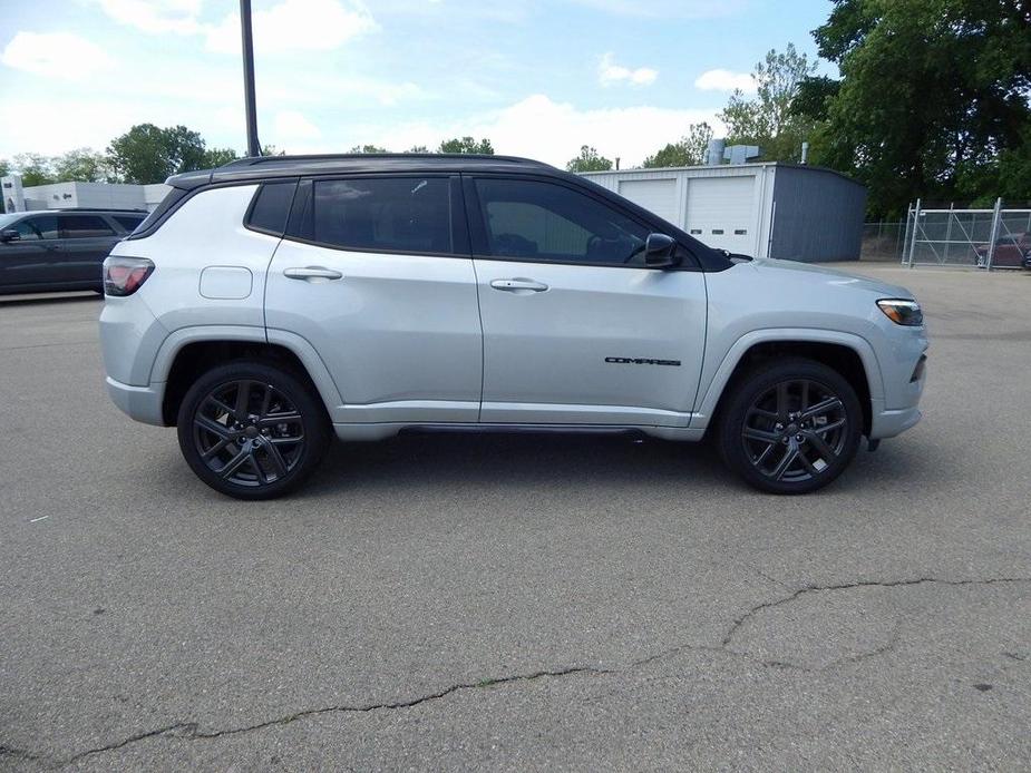 new 2024 Jeep Compass car, priced at $31,595