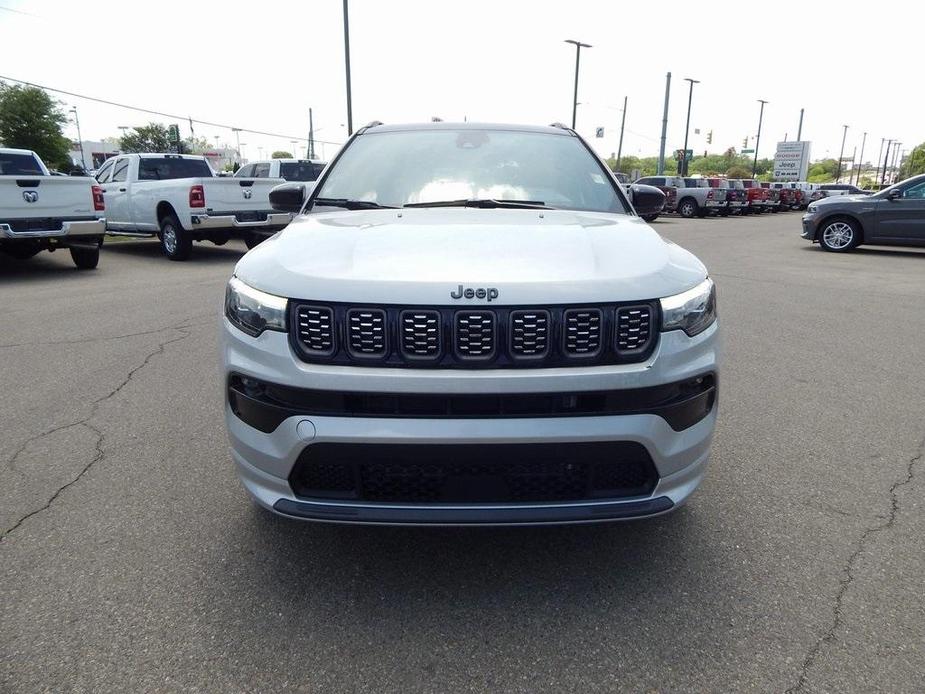 new 2024 Jeep Compass car, priced at $31,595