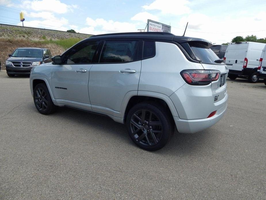 new 2024 Jeep Compass car, priced at $31,595