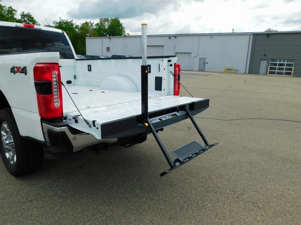 new 2025 Ford F-350 car, priced at $84,930