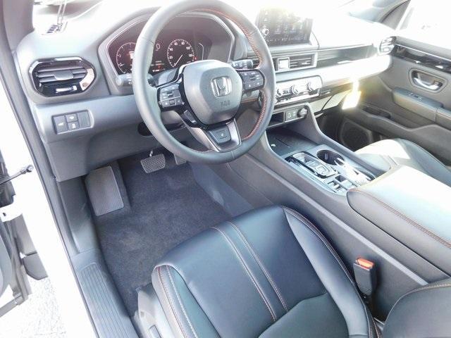 new 2025 Honda Pilot car, priced at $49,458