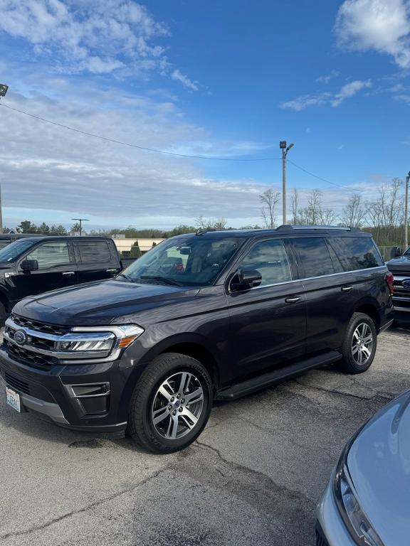 used 2024 Ford Expedition car, priced at $64,999