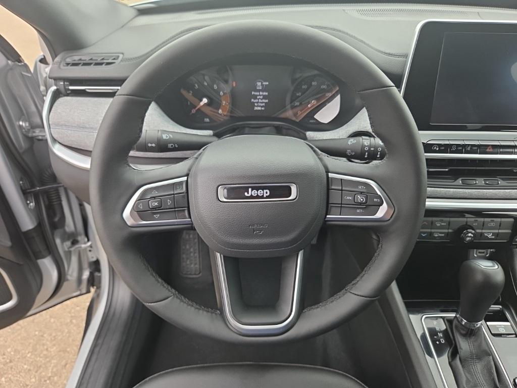 new 2025 Jeep Compass car, priced at $27,760
