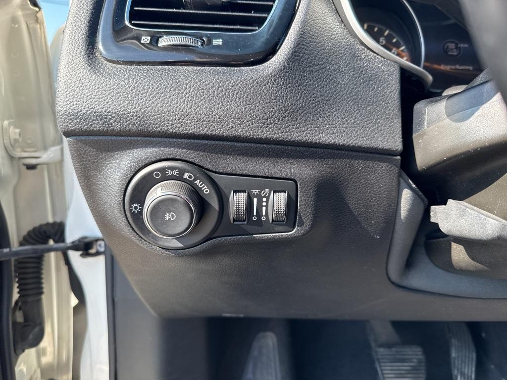 used 2020 Jeep Compass car, priced at $15,900