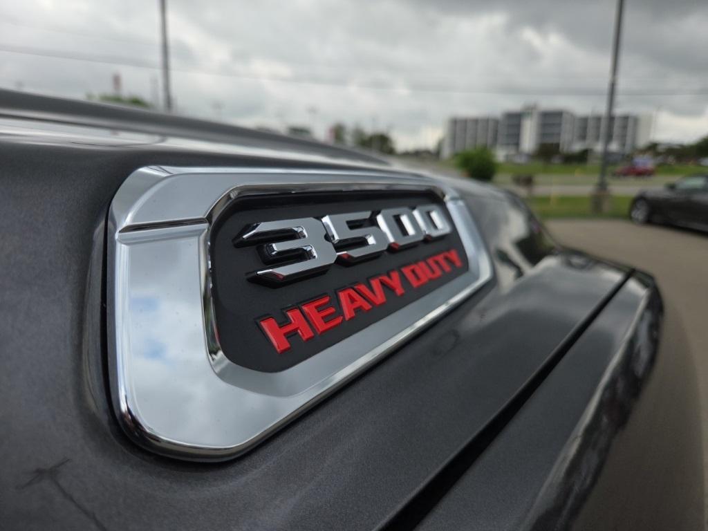 new 2025 Ram 3500 car, priced at $88,655