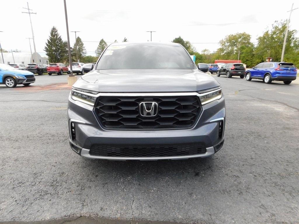 used 2024 Honda Pilot car, priced at $37,750