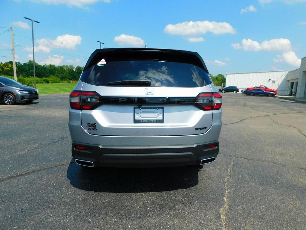 new 2025 Honda Pilot car, priced at $42,406