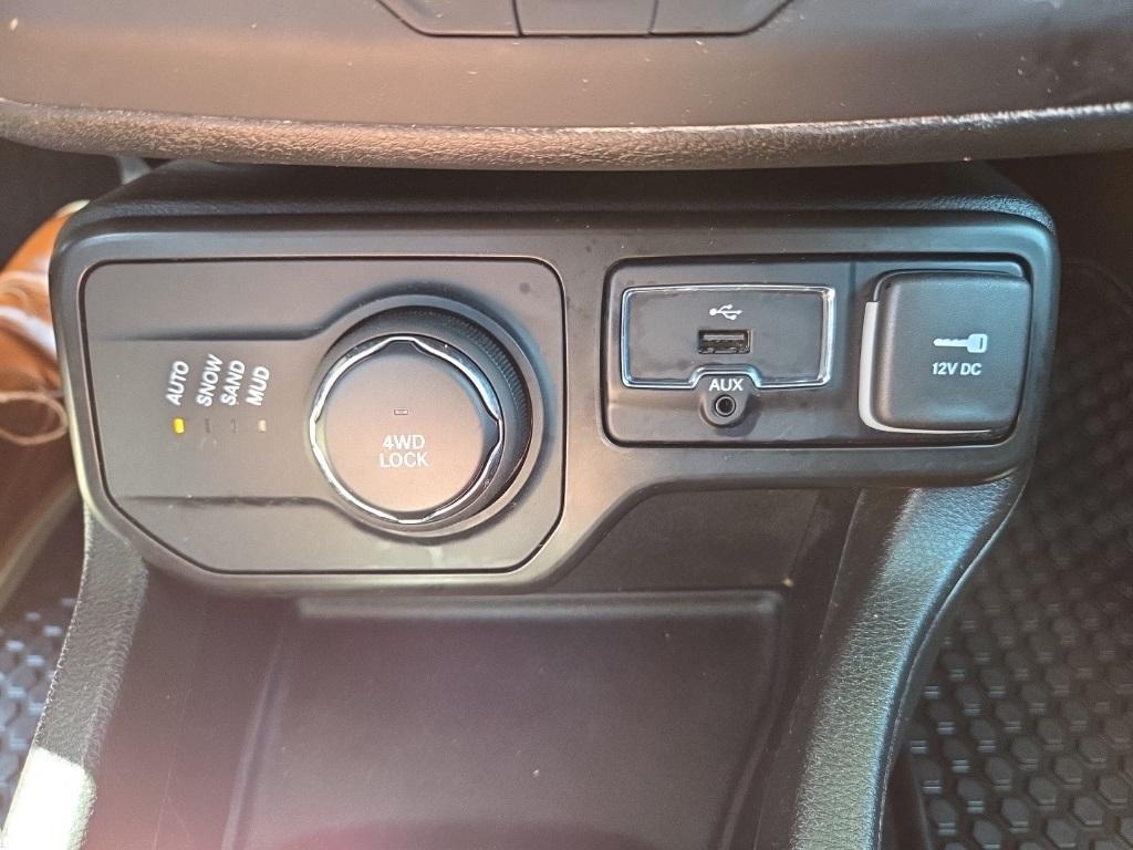 used 2023 Jeep Renegade car, priced at $23,888