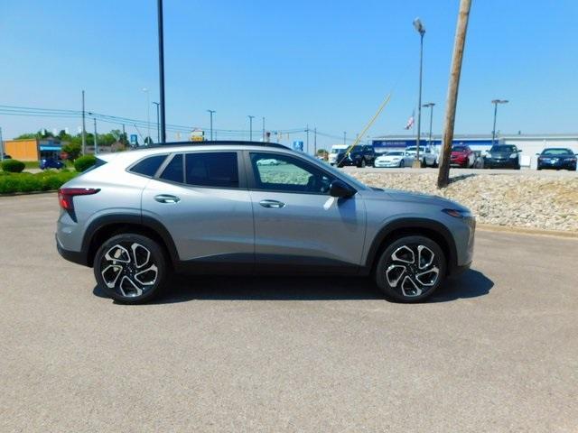 new 2025 Chevrolet Trax car, priced at $26,940