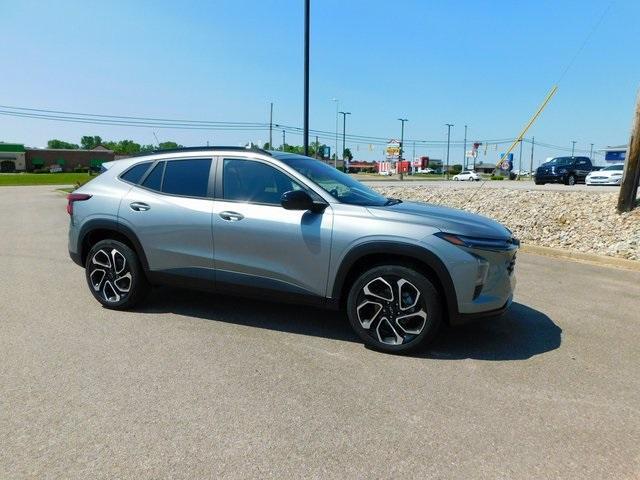 new 2025 Chevrolet Trax car, priced at $26,940