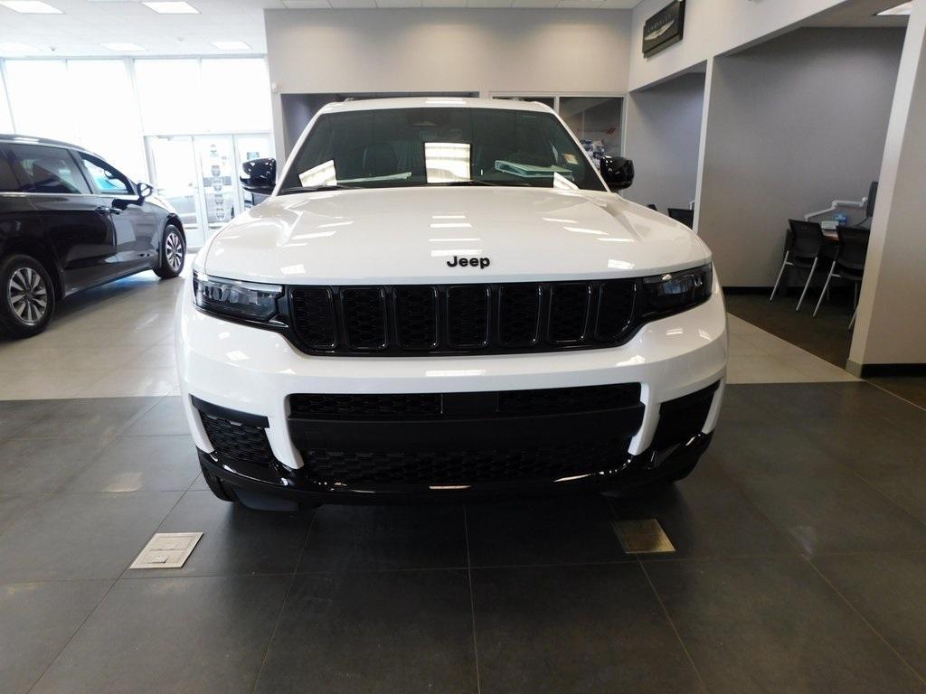 new 2025 Jeep Grand Cherokee L car, priced at $42,293