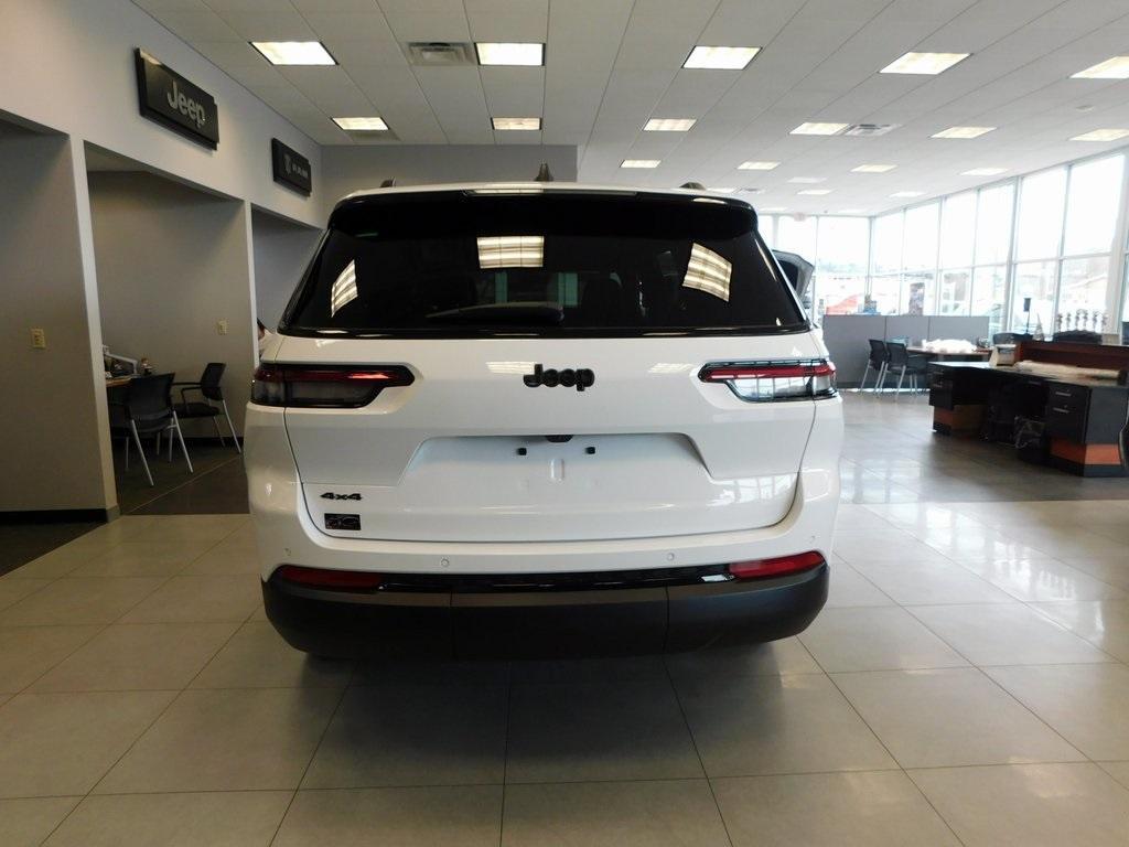 new 2025 Jeep Grand Cherokee L car, priced at $42,293