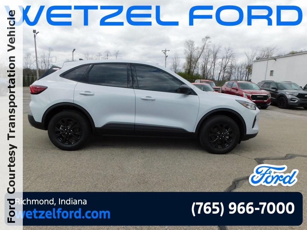 new 2025 Ford Escape car, priced at $31,227