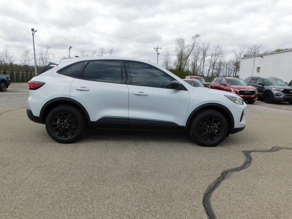 new 2025 Ford Escape car, priced at $31,227