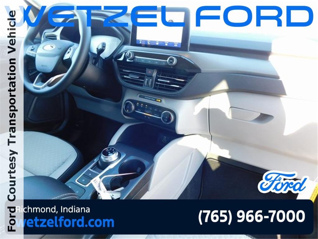 new 2025 Ford Escape car, priced at $31,227