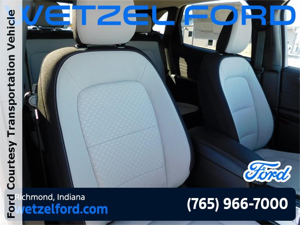 new 2025 Ford Escape car, priced at $31,227