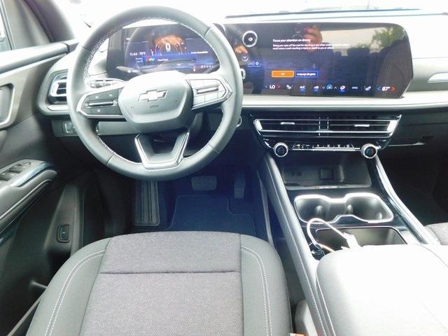 new 2025 Chevrolet Traverse car, priced at $42,695