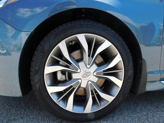 used 2015 Hyundai Sonata car, priced at $15,999
