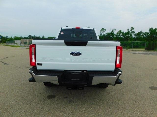 new 2025 Ford F-350 car, priced at $59,959