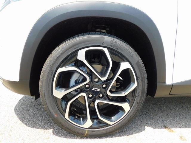 new 2025 Chevrolet Trax car, priced at $25,935