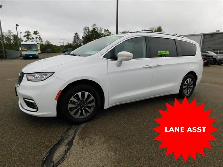 used 2021 Chrysler Pacifica car, priced at $19,990