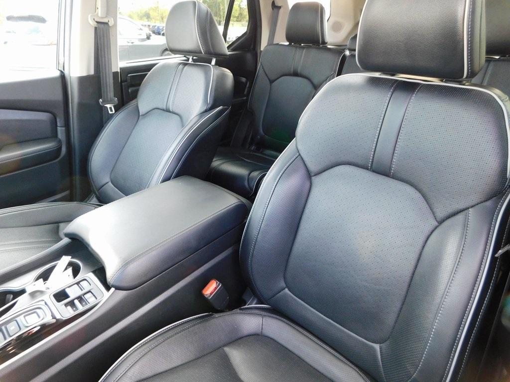 used 2023 Honda Pilot car, priced at $40,750