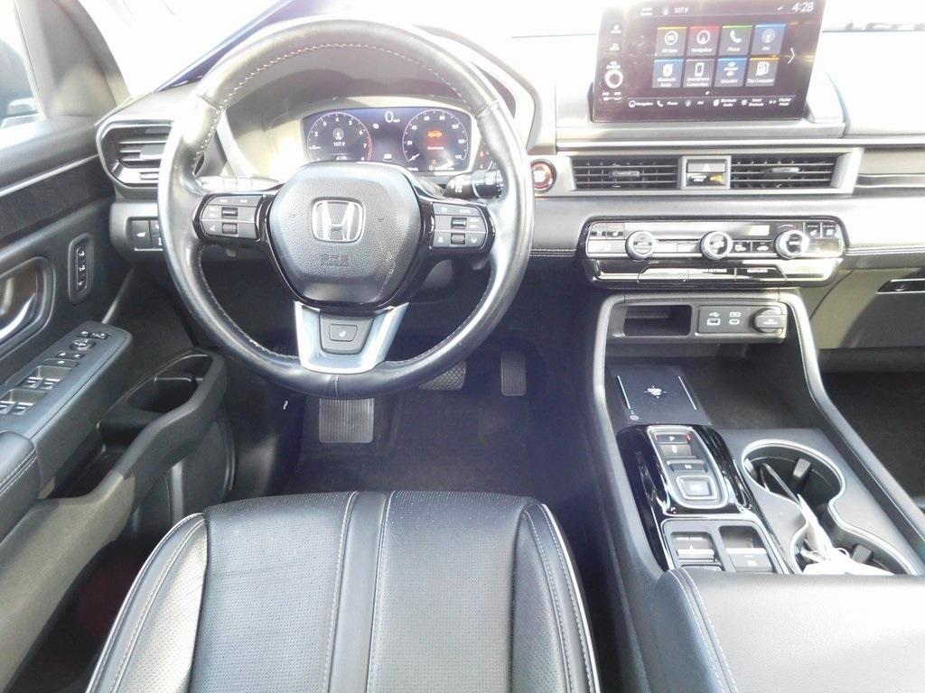 used 2023 Honda Pilot car, priced at $40,750