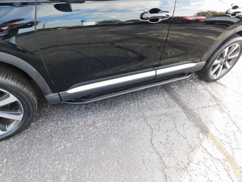 used 2023 Honda Pilot car, priced at $40,750