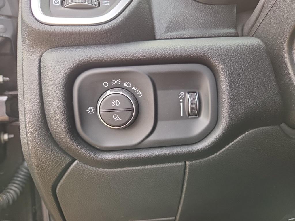 new 2025 Ram 2500 car, priced at $73,964