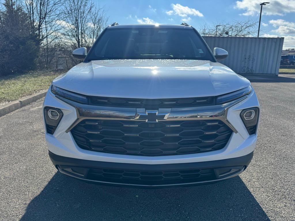 new 2025 Chevrolet TrailBlazer car, priced at $34,140