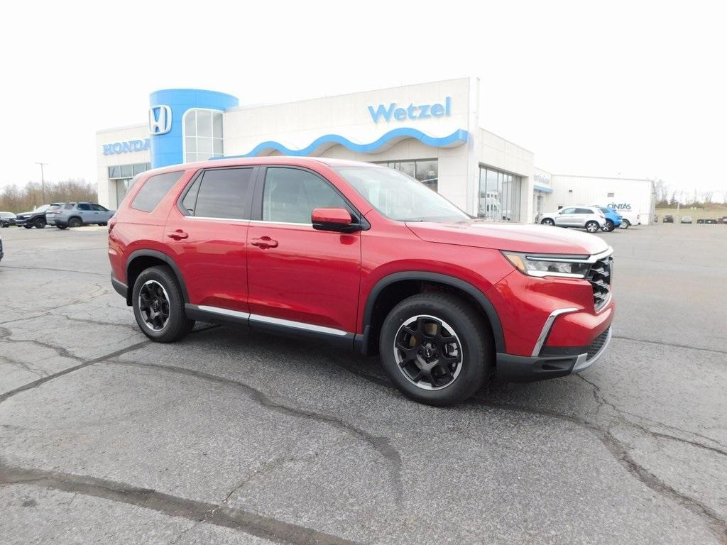 new 2025 Honda Pilot car, priced at $47,213