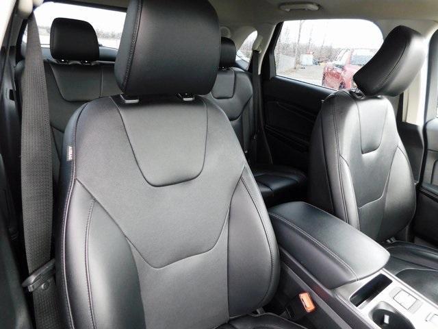 used 2022 Ford Edge car, priced at $24,889