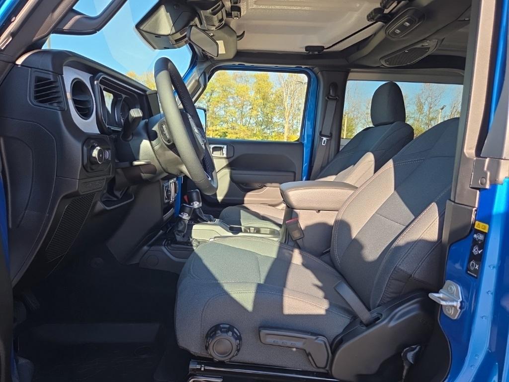new 2026 Jeep Wrangler car, priced at $40,762