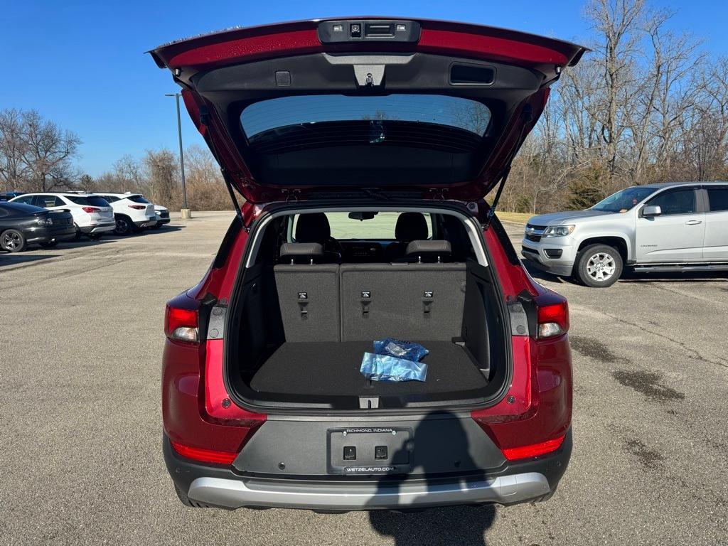 new 2025 Chevrolet TrailBlazer car, priced at $28,978