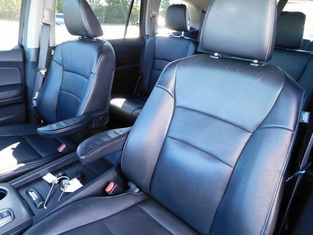 used 2021 Honda Pilot car, priced at $27,990