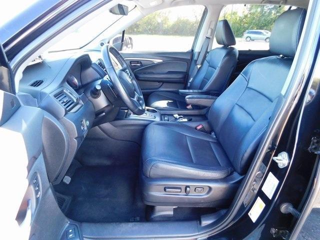 used 2021 Honda Pilot car, priced at $27,990