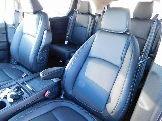 new 2025 Honda Odyssey car, priced at $43,670