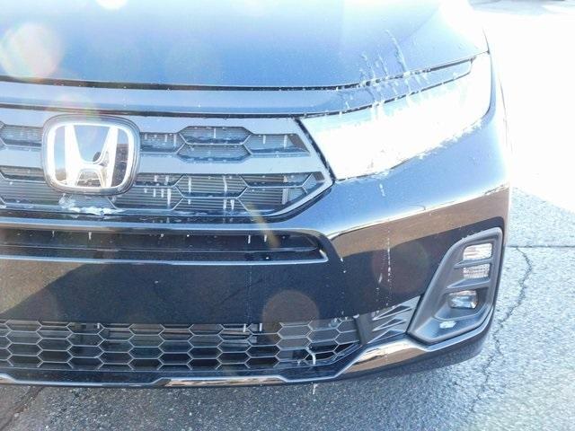 new 2025 Honda Odyssey car, priced at $43,670