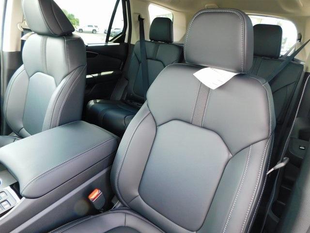 new 2025 Honda Pilot car, priced at $45,649