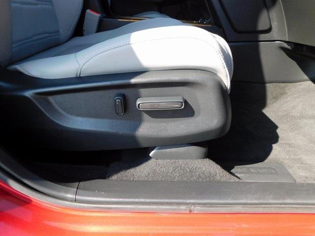 used 2020 Honda CR-V car, priced at $31,000