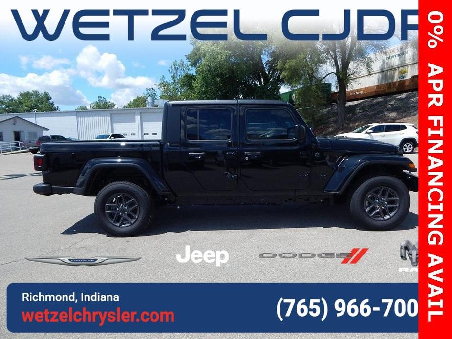 new 2024 Jeep Gladiator car, priced at $37,995