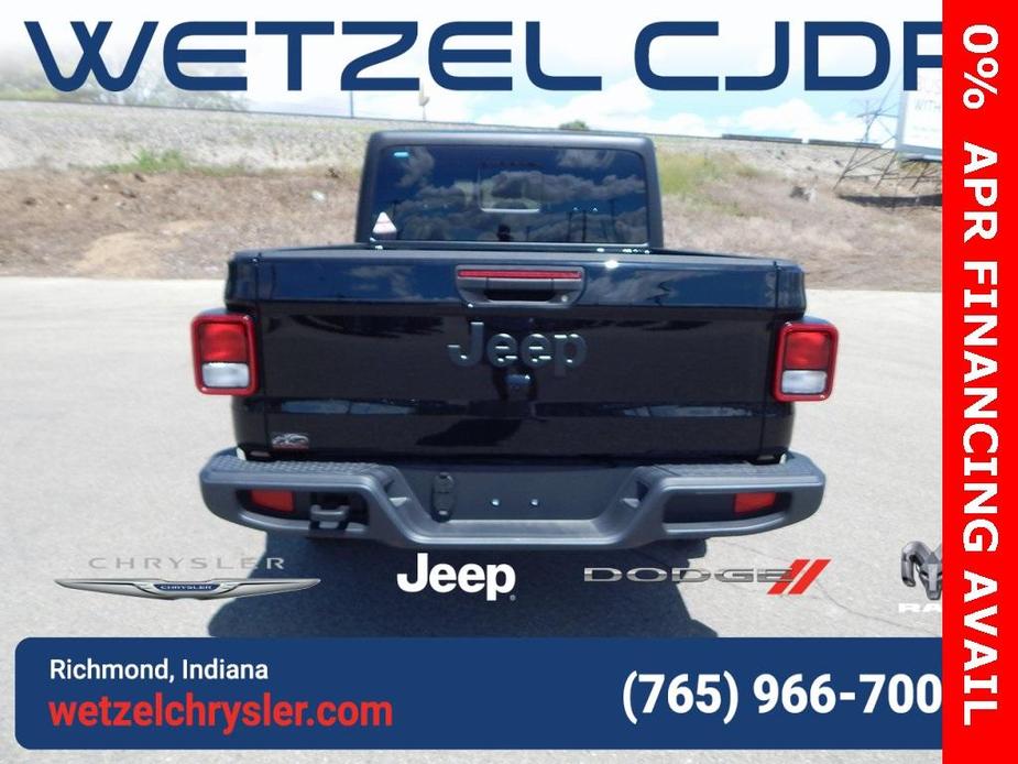 new 2024 Jeep Gladiator car, priced at $37,995