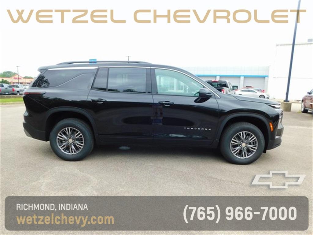 new 2025 Chevrolet Traverse car, priced at $43,195