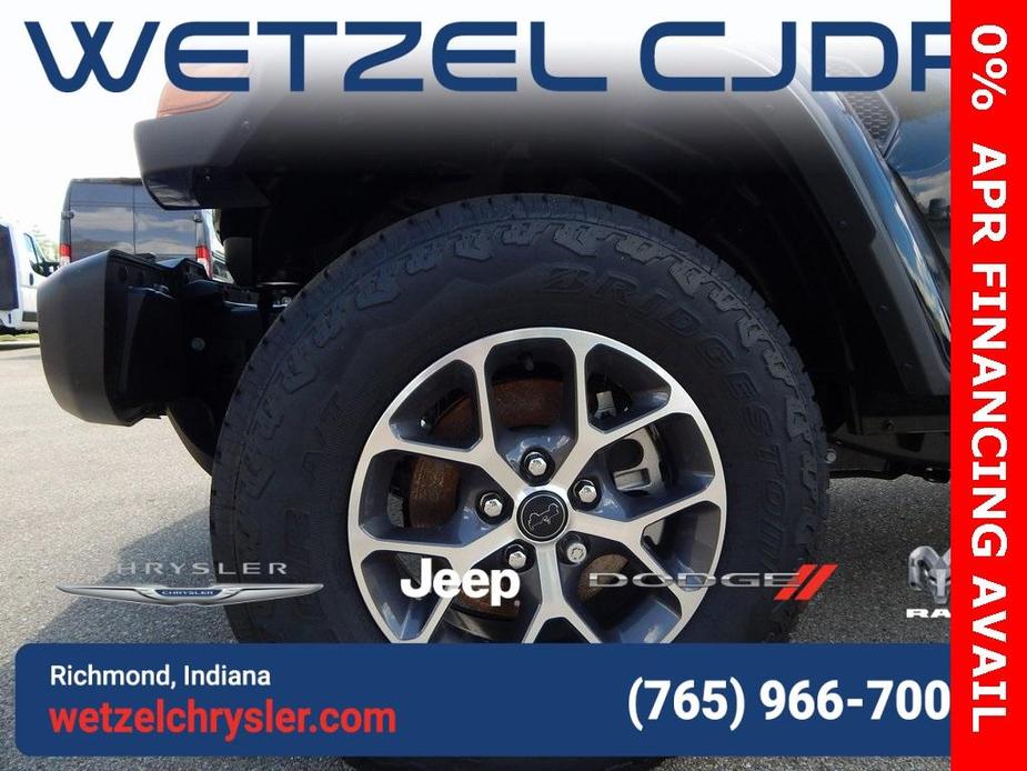 new 2024 Jeep Gladiator car, priced at $46,996