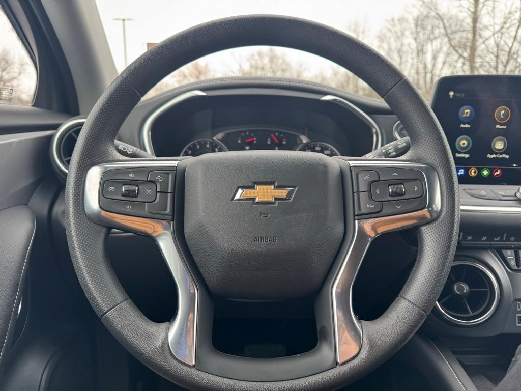 new 2025 Chevrolet Blazer car, priced at $36,550