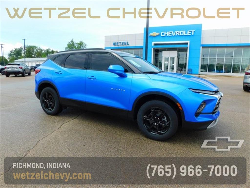 new 2025 Chevrolet Blazer car, priced at $36,550