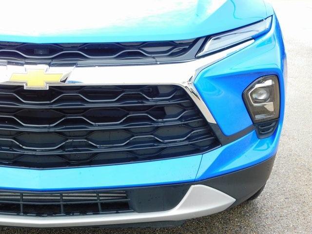 new 2025 Chevrolet Blazer car, priced at $36,550