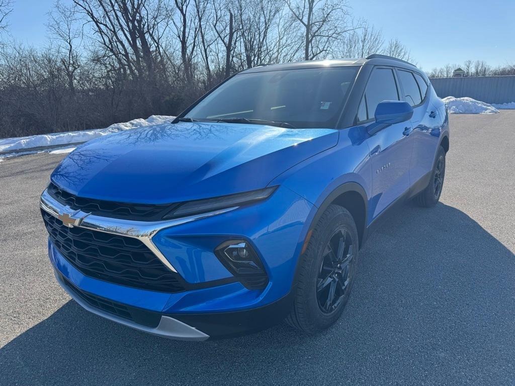 new 2025 Chevrolet Blazer car, priced at $36,550